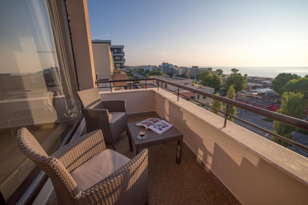 Lake Boutique Apartments & Rooms Mamaia Bagian luar foto